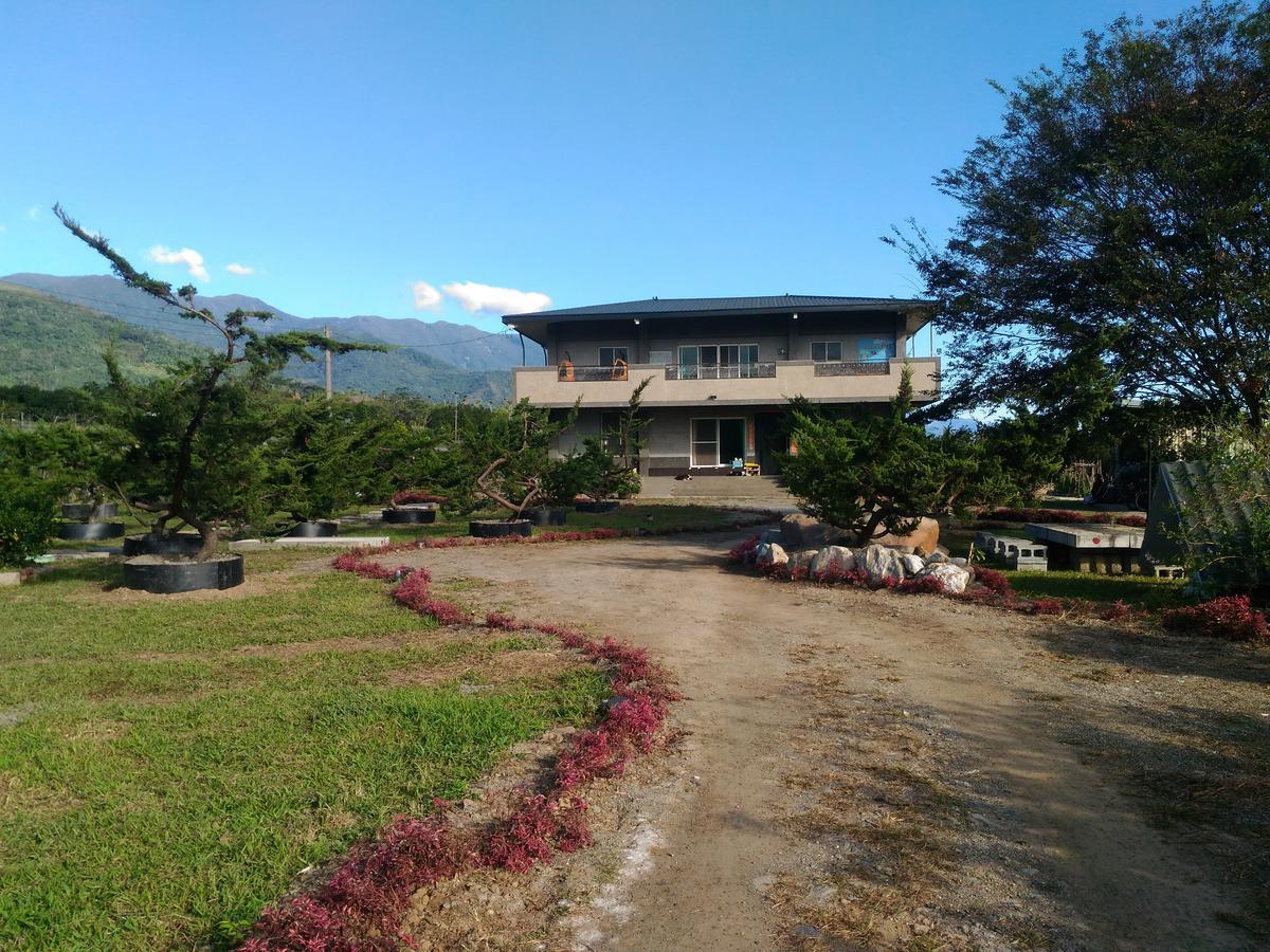 Du Du Hao B&B Luye Bagian luar foto
